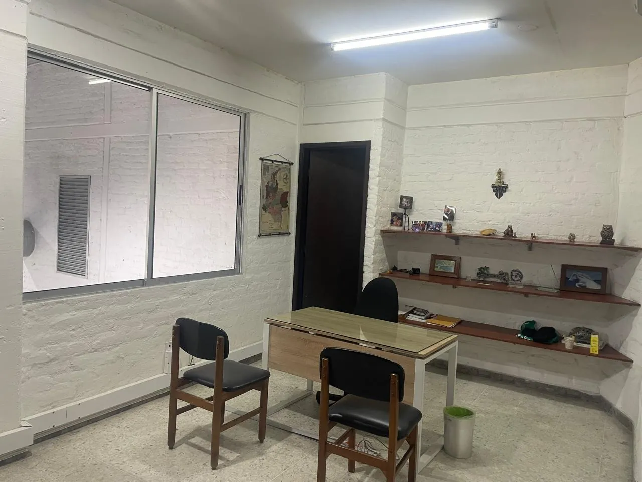Oficina en Arriendo en El Bosque, Cali, 380,0 m² (foto 3) — CREBI
