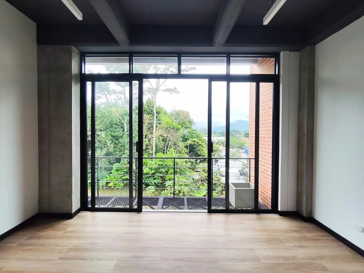 Oficina en Arriendo en Cerritos, Pereira, 35,0 m² (foto 3) — CREBI