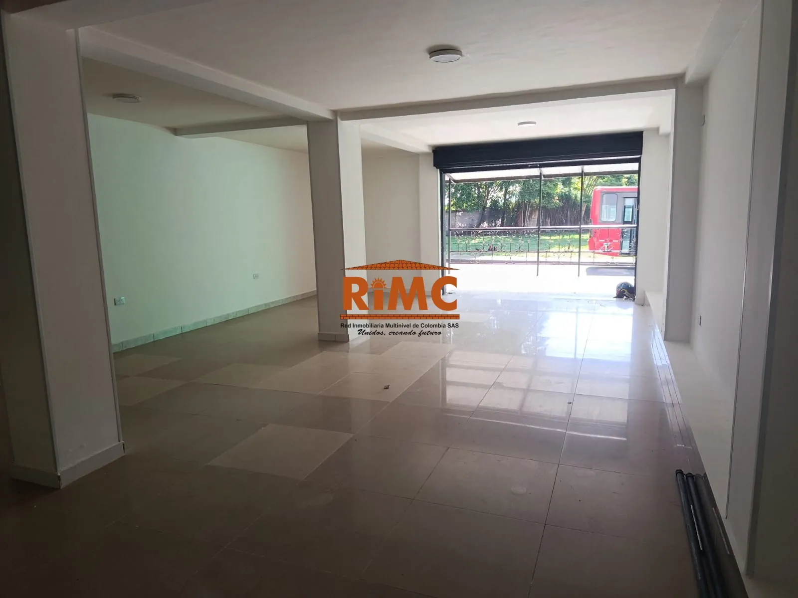 Local en Arriendo en Samaria I, Pereira, 120,0 m² — CREBI