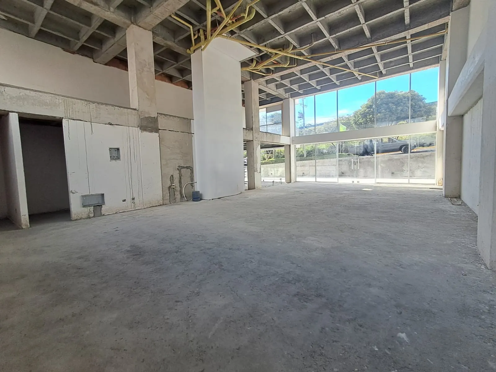 Local en Arriendo en Sector 30 de Agosto, Pereira, 260,0 m² (foto 3) — CREBI