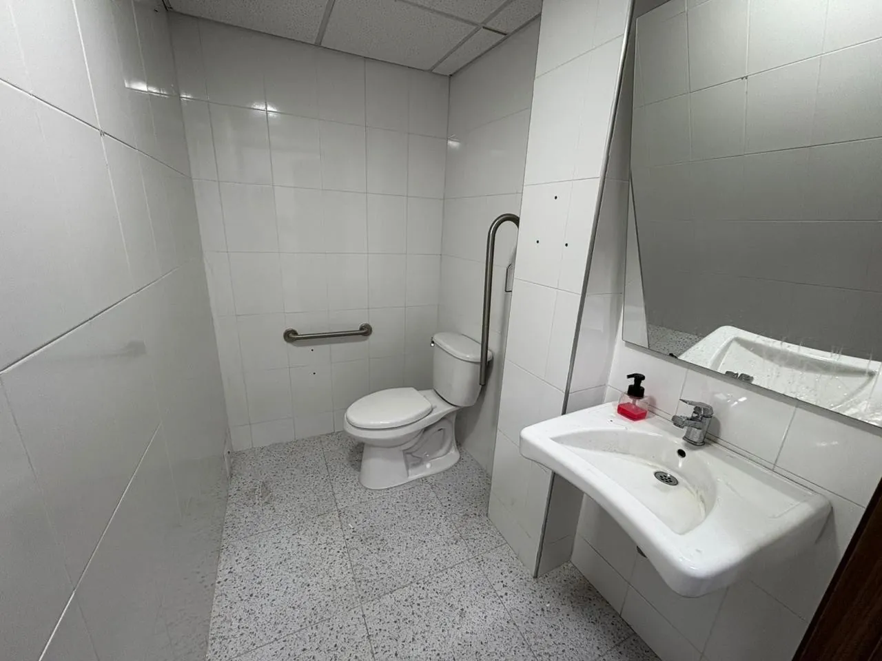 Edificio en Venta en Siete de Agosto, Cali, 635,0 m² (foto 3) — CREBI