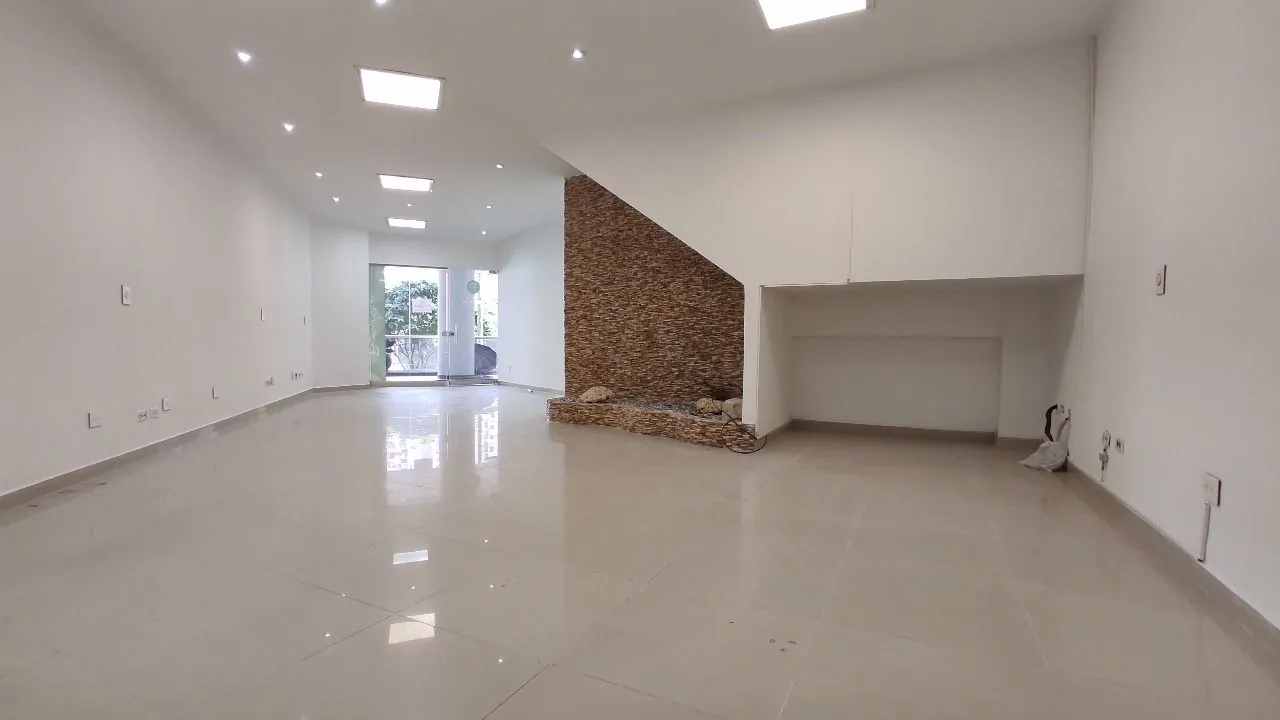 Local en Arriendo en Los Angeles, Pereira, 70,0 m² (foto 3) — CREBI
