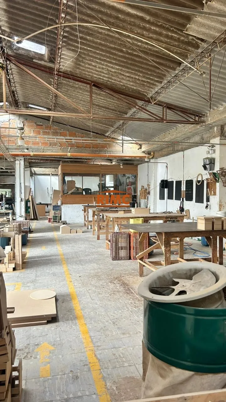 Bodega en Venta en San Nicolas, Dosquebradas, 2932,0 m² (foto 4) — CREBI