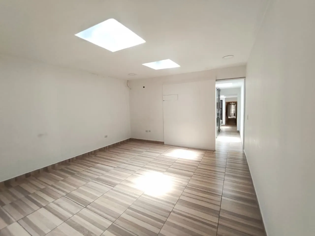 Oficina en Arriendo en San Jose Sur, Pereira, 40,0 m² (foto 3) — CREBI