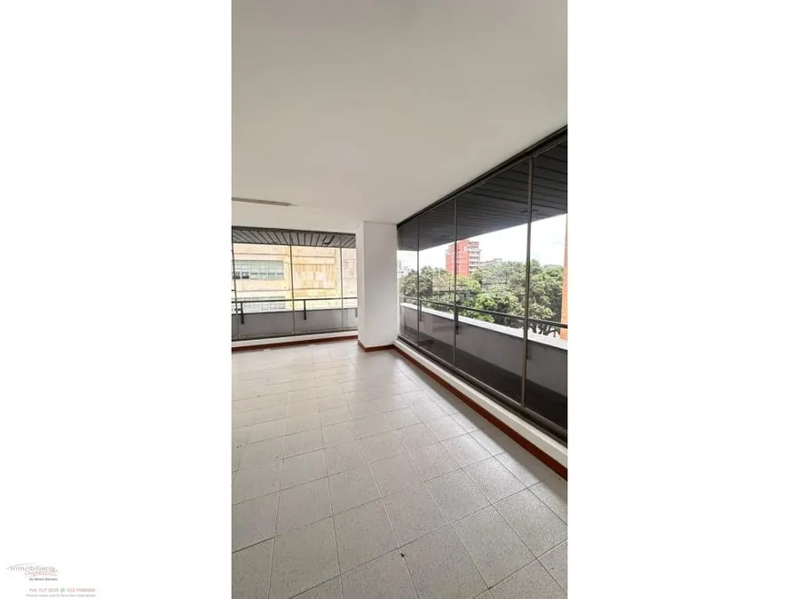 Oficina en Arriendo en Sector Plaza de Bolivar, Pereira, 57,0 m² (foto 3) — CREBI