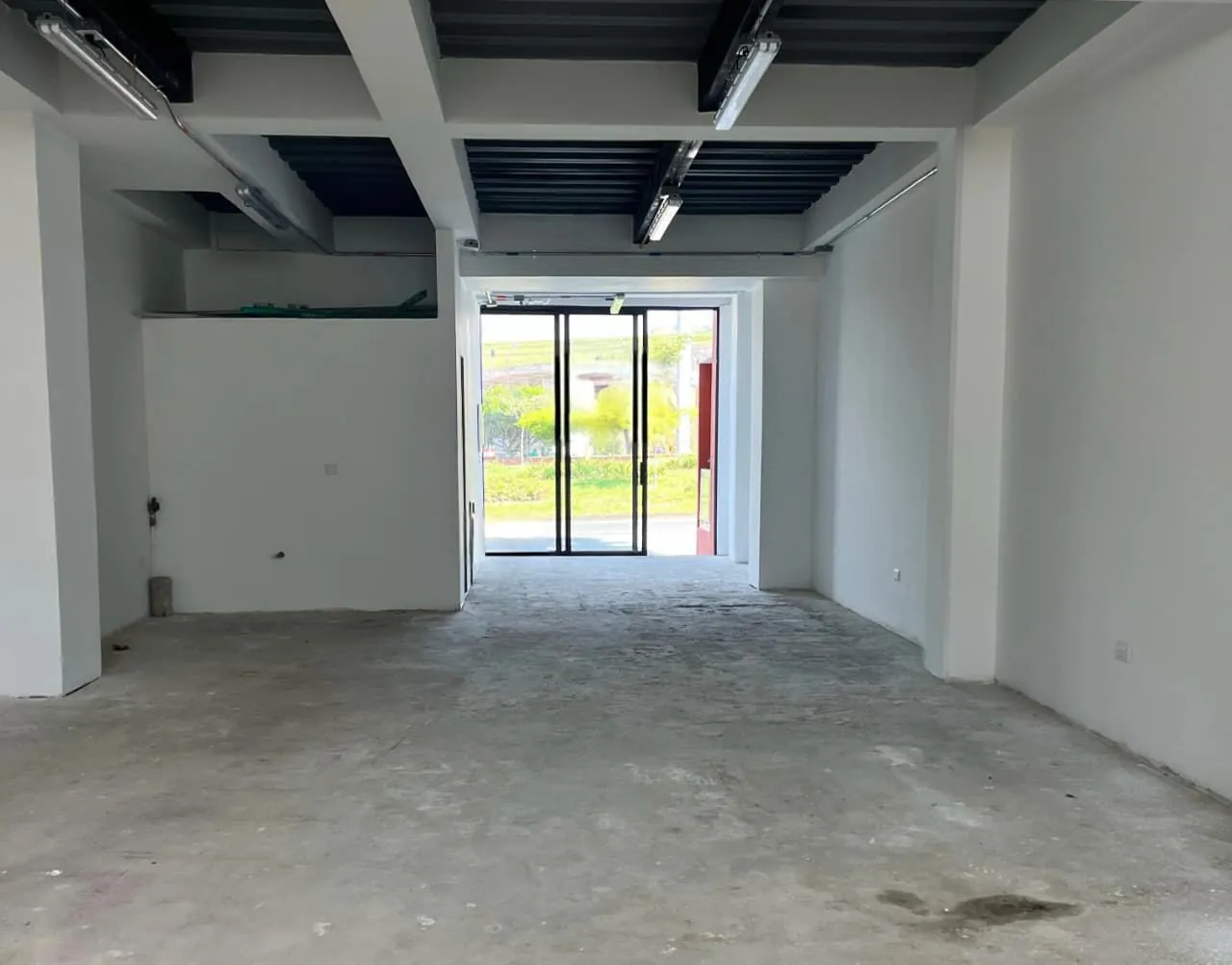Local en Arriendo en El Plumrn Alto, Pereira, 85,0 m² (foto 3) — CREBI