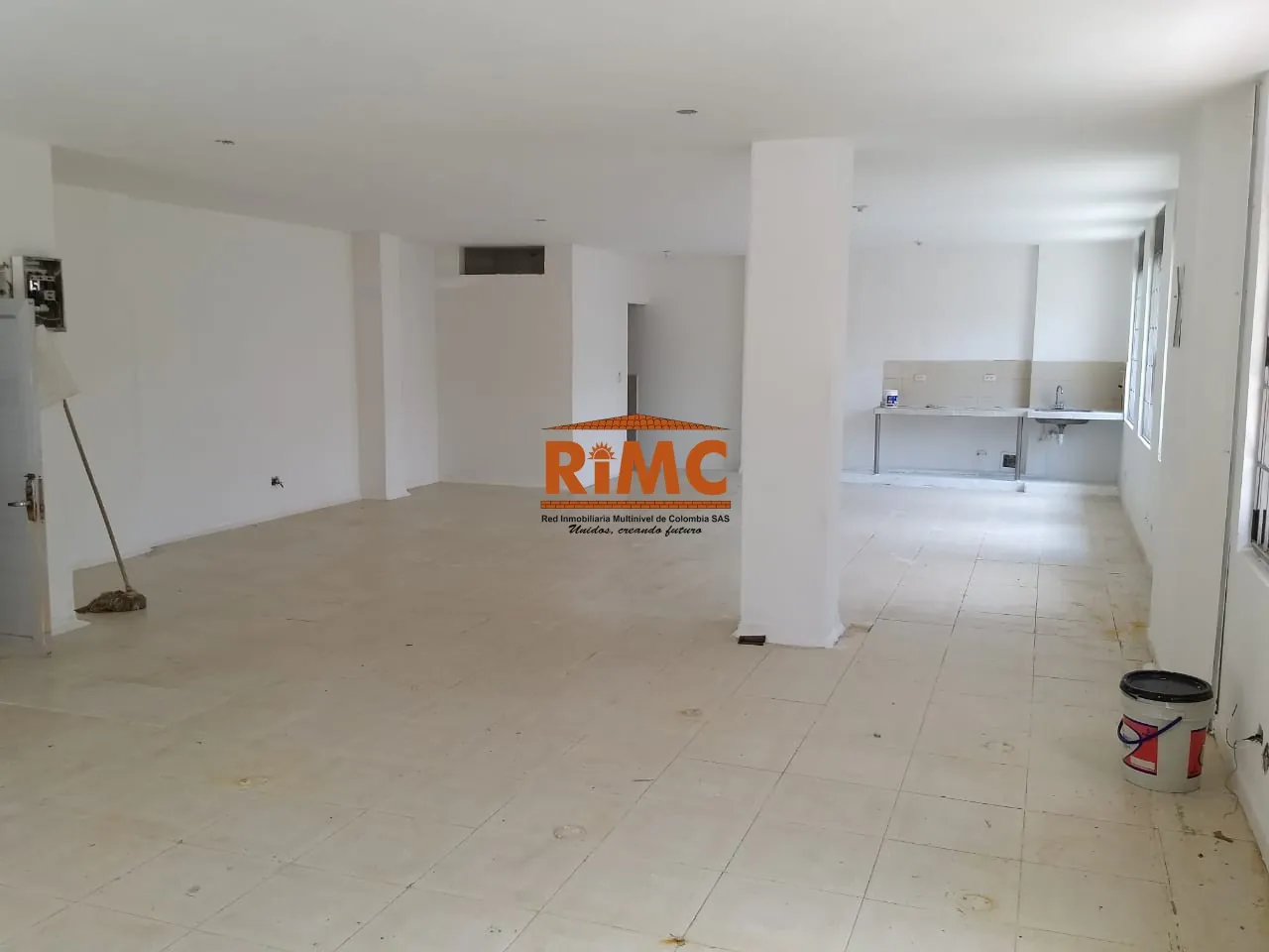 Local en Venta en Sector Plaza de Bolivar, Pereira, 60,0 m² — CREBI