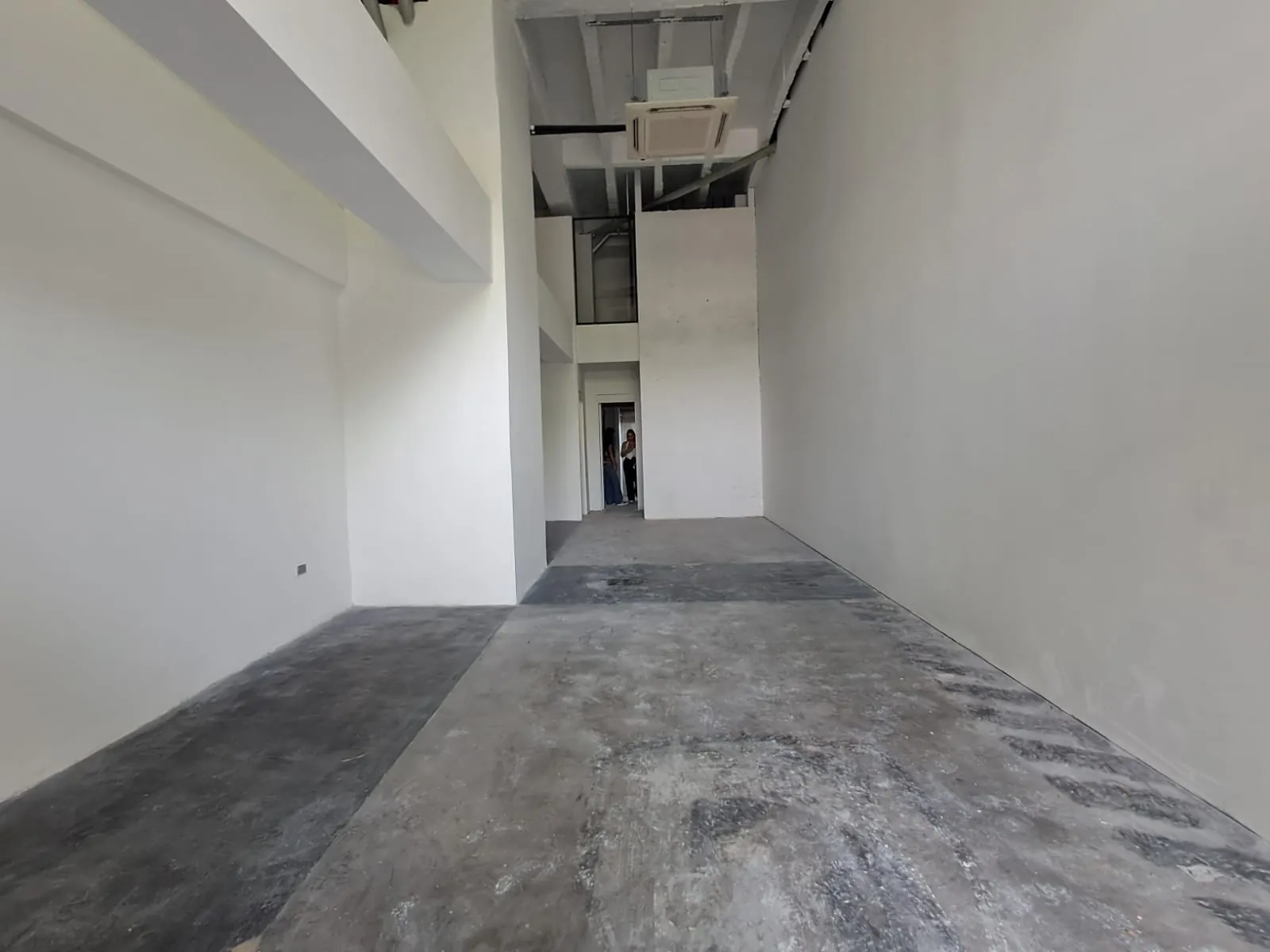 Local en Arriendo en San Jose Sur, Pereira, 110,0 m² (foto 3) — CREBI