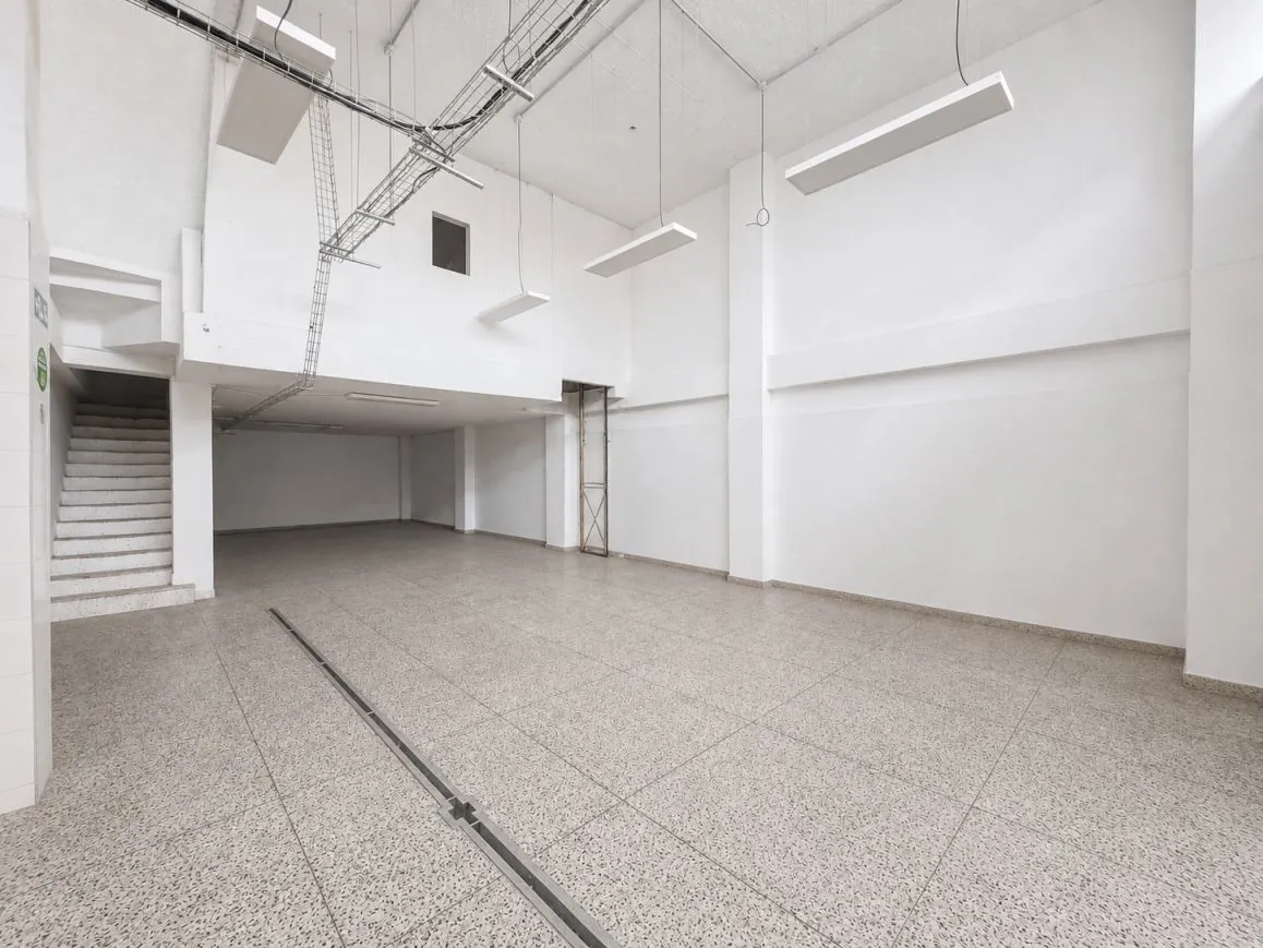Local en Arriendo en Cuba, Pereira, 330,0 m² (foto 3) — CREBI