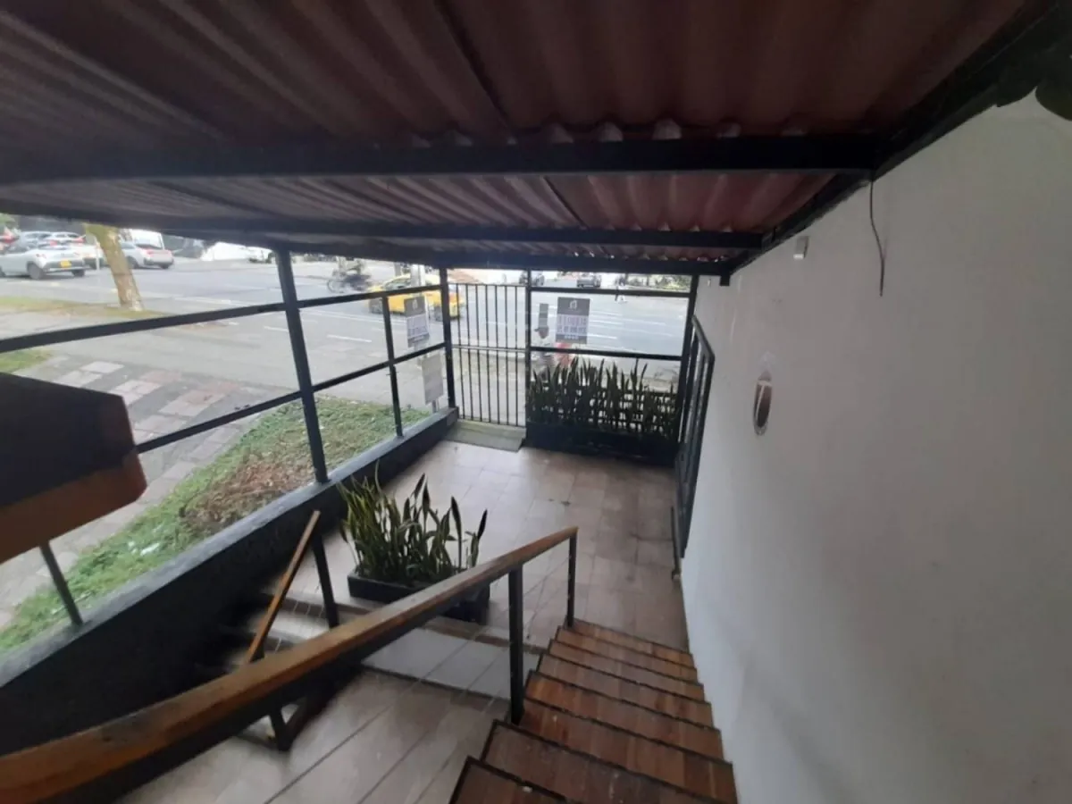 Local en Arriendo en San Jose Sur, Pereira, 100,0 m² (foto 3) — CREBI