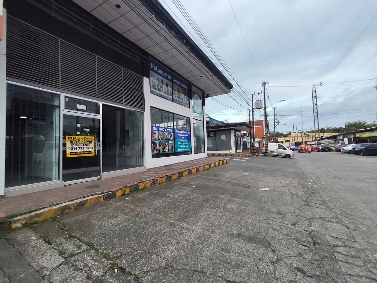 Local en Arriendo en Av Simon Bolivar, Dosquebradas, 200,0 m² (foto 3) — CREBI