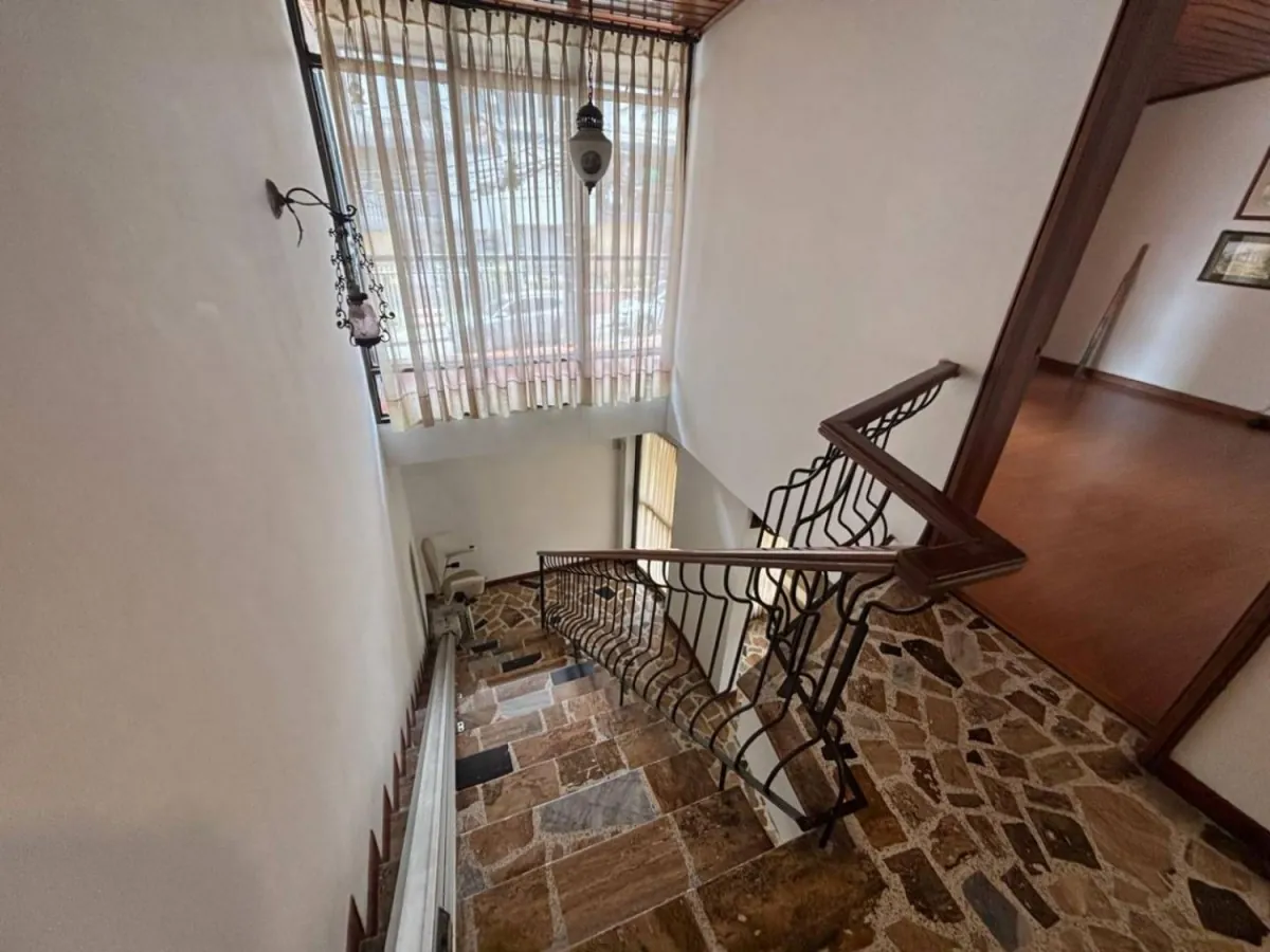 Local en Arriendo en Cambulos, Pereira, 218,0 m² (foto 2) — CREBI