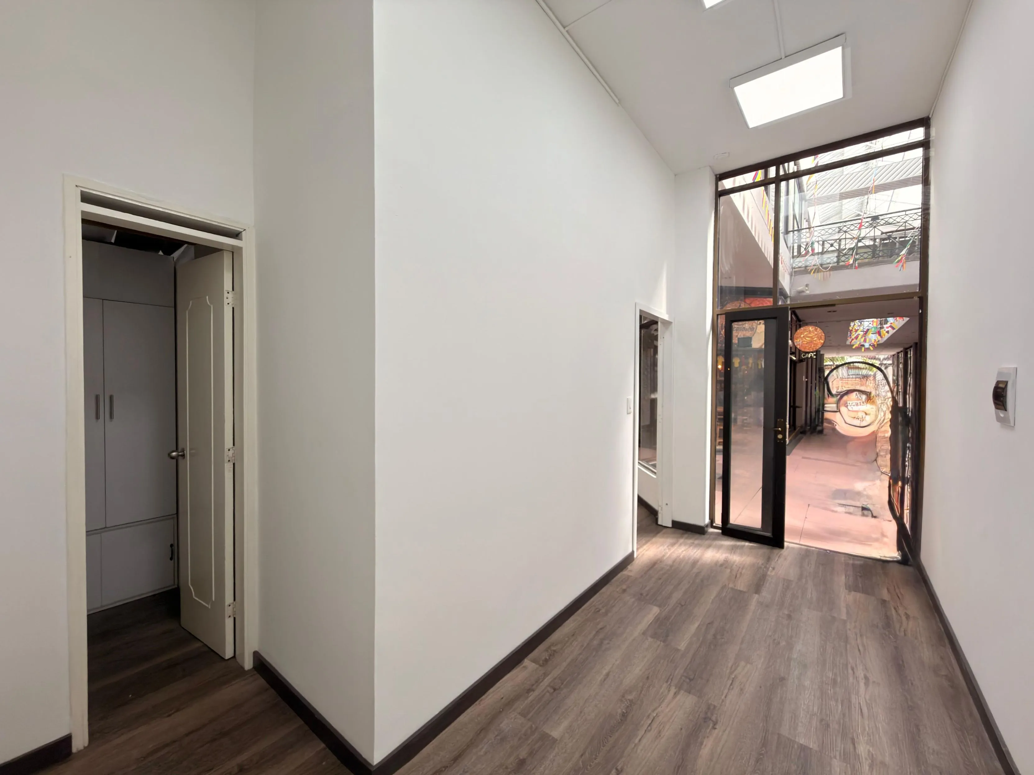 Local en Arriendo en Sector Galeria Central, Pereira, 24,0 m² (foto 3) — CREBI