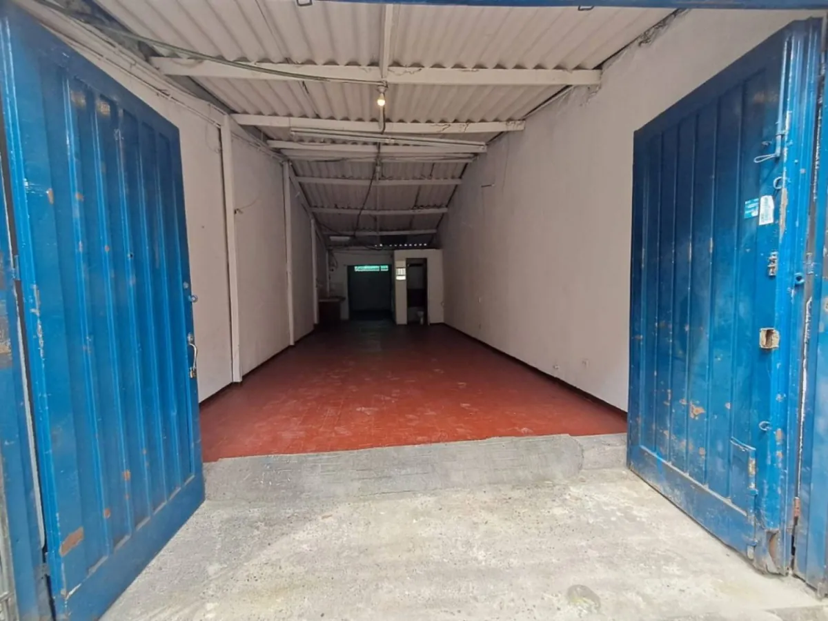 Local en Arriendo en Sector Lago Uribe, Pereira, 100,0 m² (foto 2) — CREBI