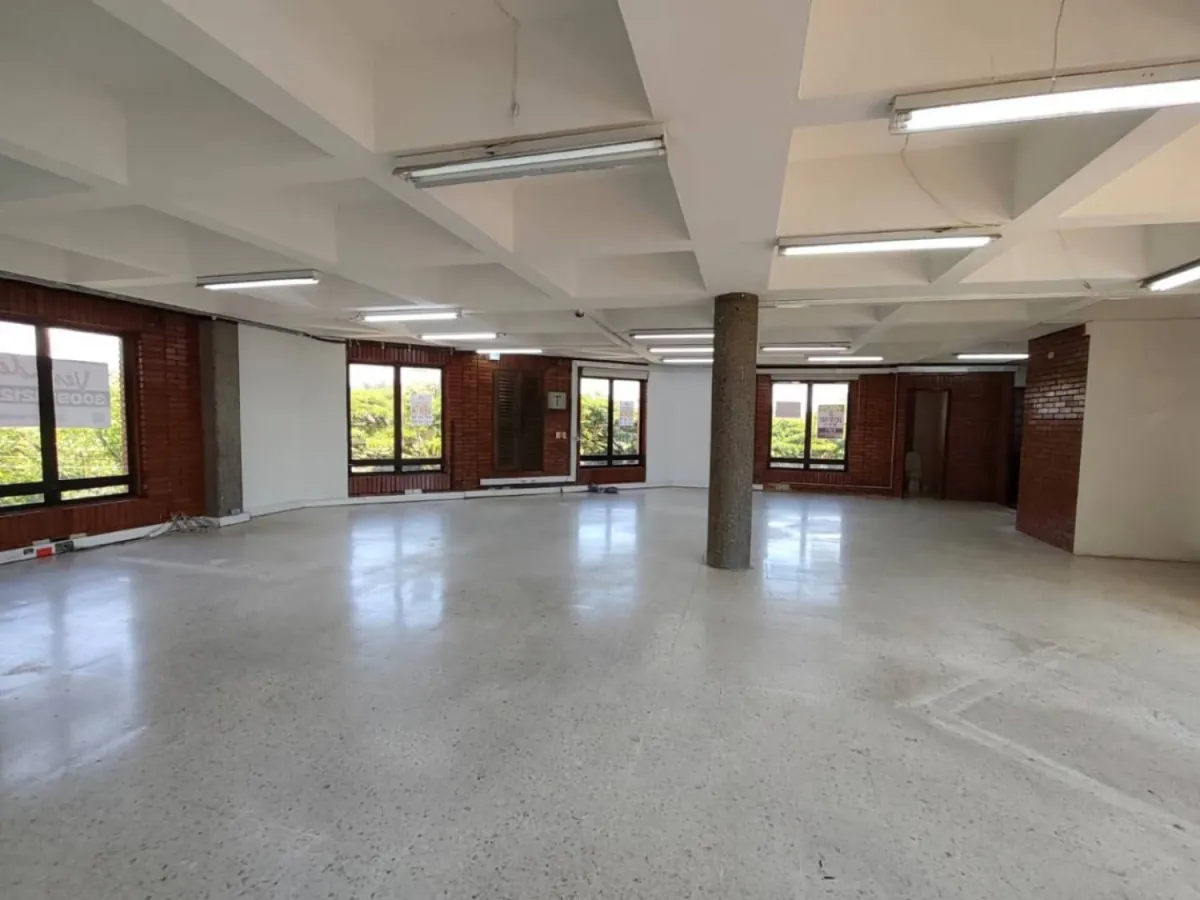 Oficina en Venta en El Jardín, Pereira, 218,0 m² (foto 4) — CREBI