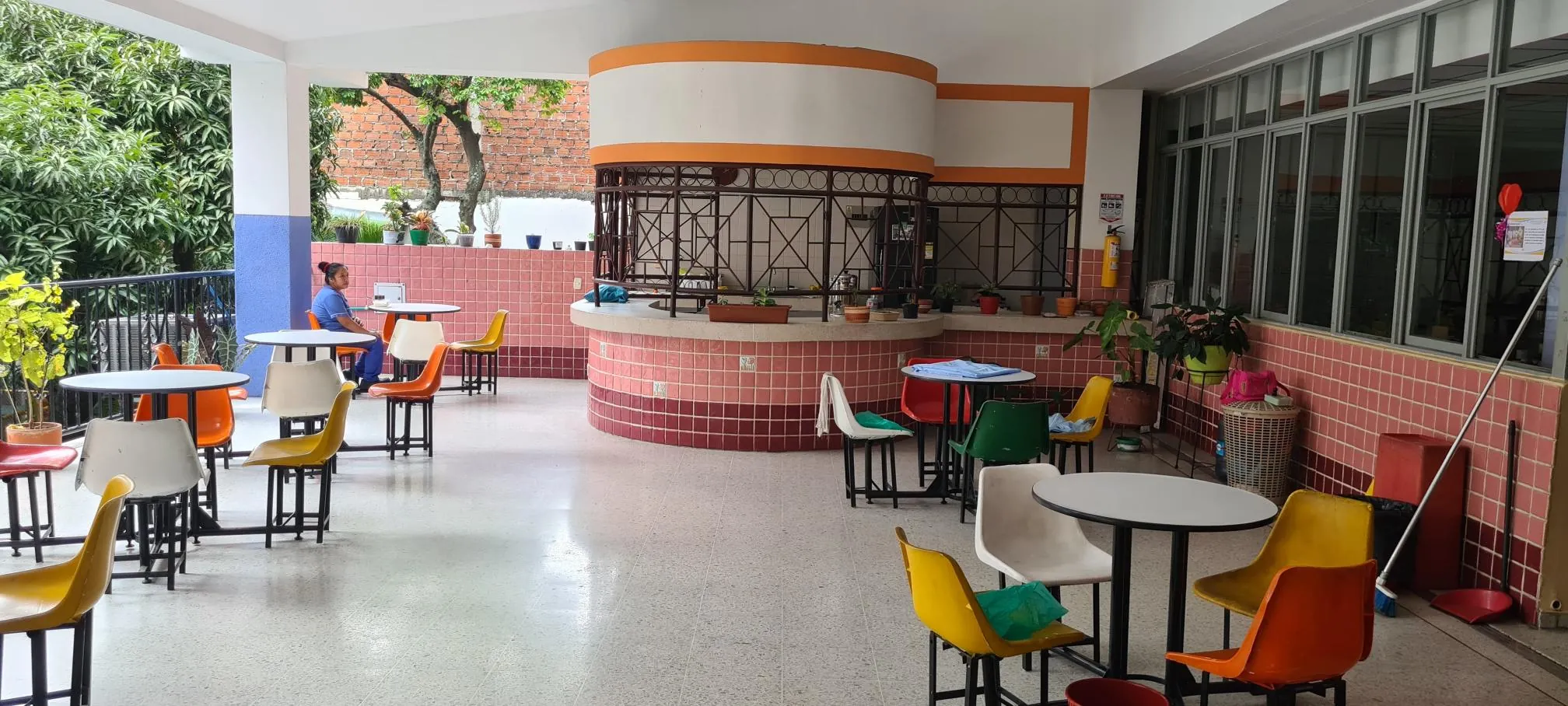 Edificio en Arriendo en Bretaña, Cali, 5542,0 m² (foto 4) — CREBI