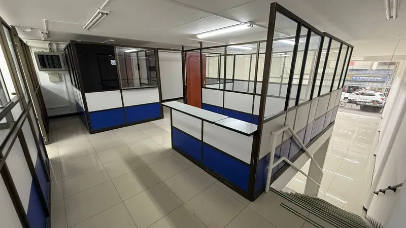 Local en Arriendo en Sector Lago Uribe, Pereira, 335,0 m² (foto 4) — CREBI