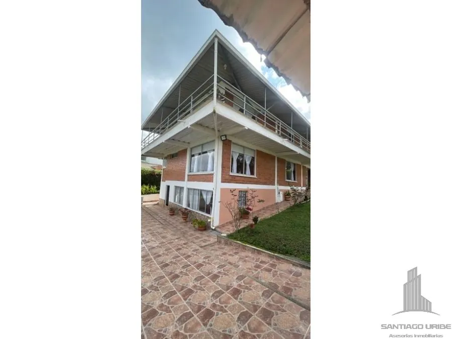 Hotel en Arriendo en Tribunas Corcega, Pereira, 450,0 m² (foto 4) — CREBI