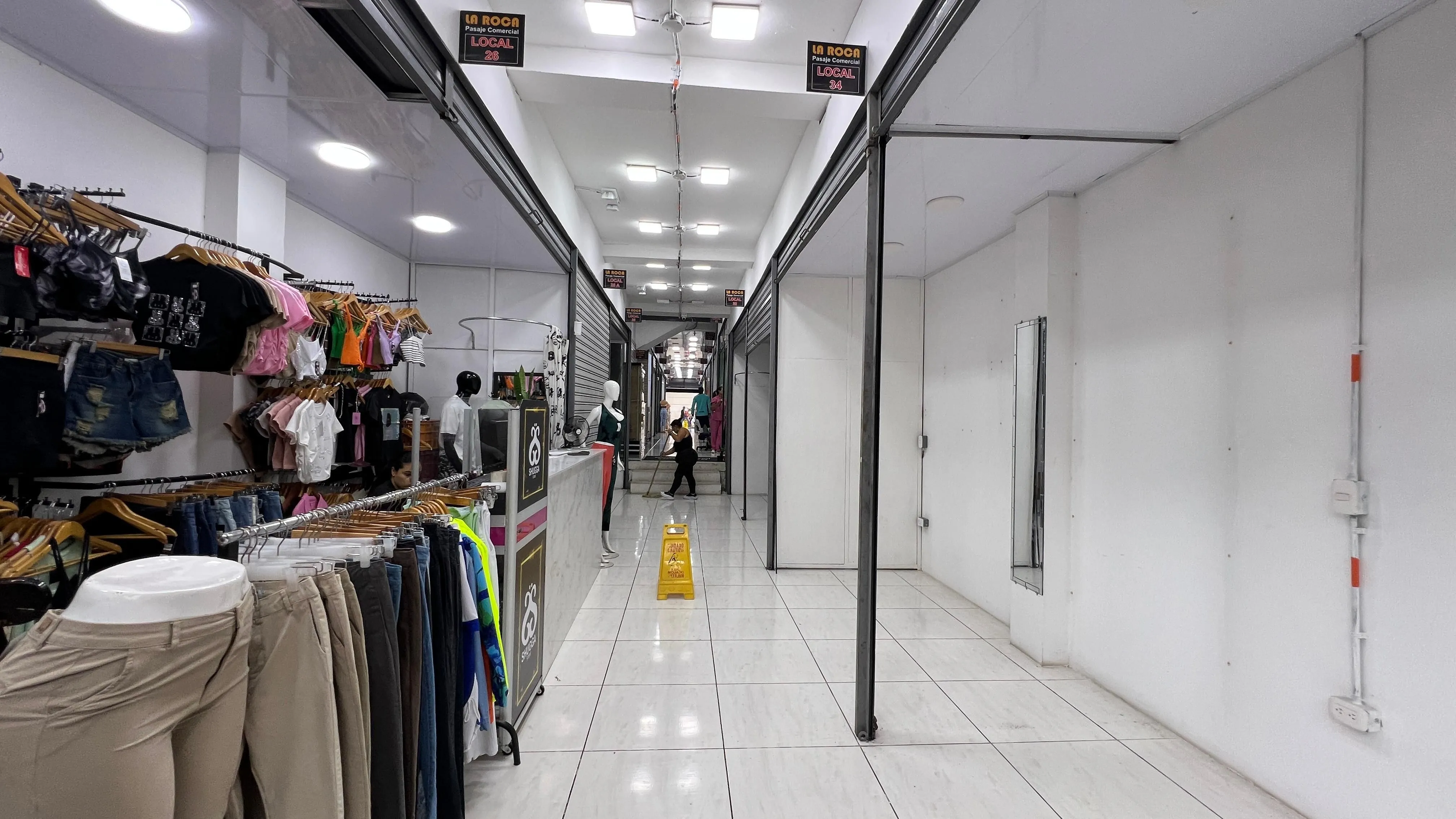 Local en Arriendo en Sector Galeria Central, Pereira, 10,0 m² (foto 4) — CREBI