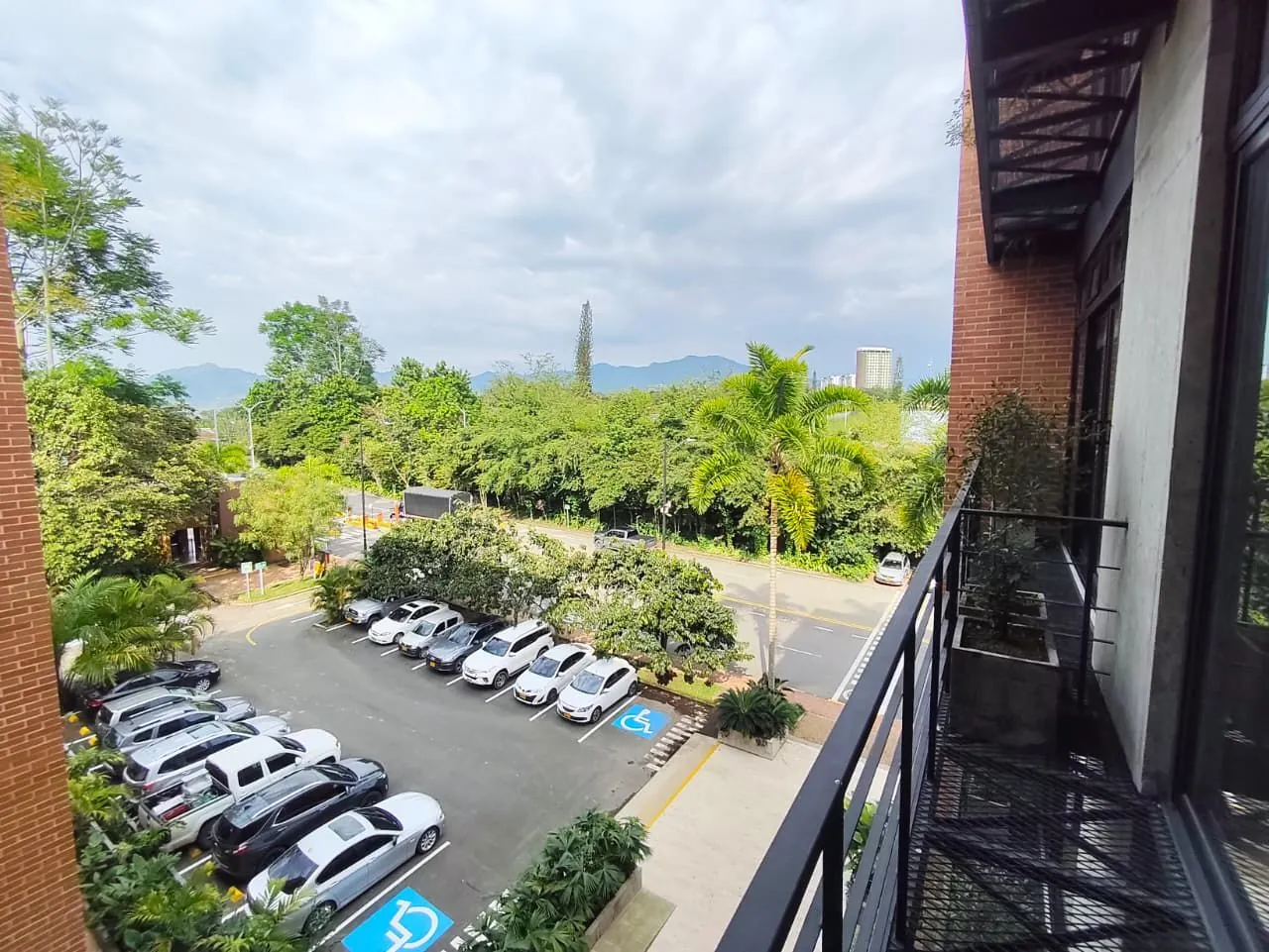 Oficina en Arriendo en Cerritos, Pereira, 37,0 m² (foto 4) — CREBI