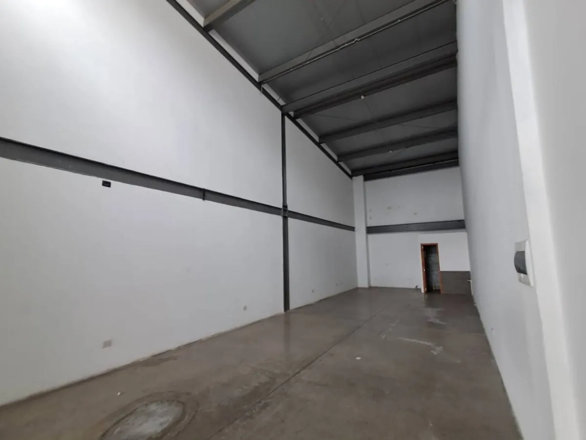Local en Arriendo en El Limonar, Dosquebradas, 75,0 m² (foto 4) — CREBI