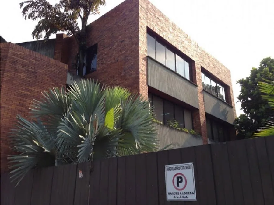 Edificio en Arriendo en Calle 15, Yumbo, 923,0 m² (foto 4) — CREBI