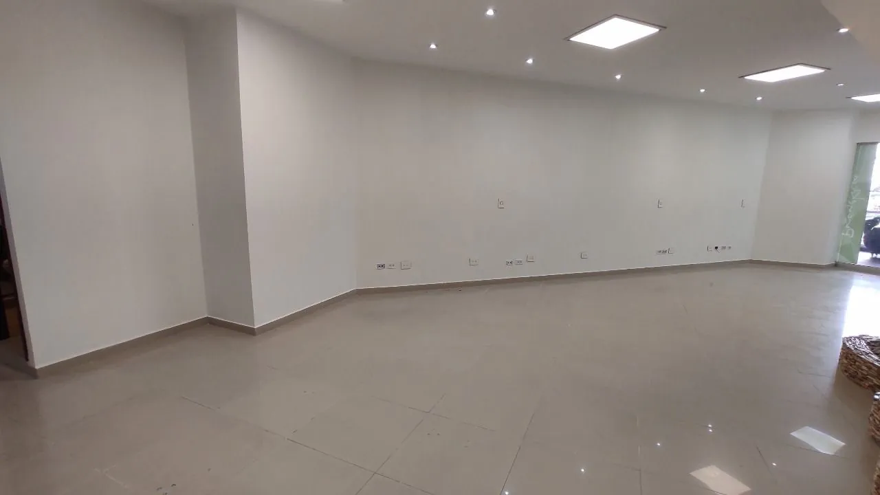 Local en Arriendo en Los Angeles, Pereira, 70,0 m² (foto 4) — CREBI