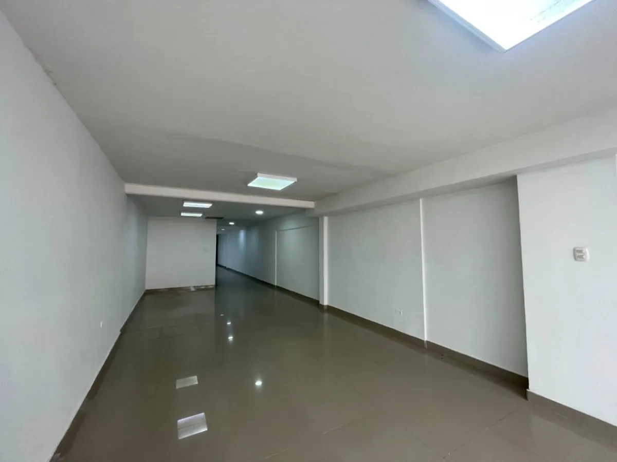 Local en Arriendo en Sector 30 de Agosto, Pereira, 100,0 m² (foto 4) — CREBI