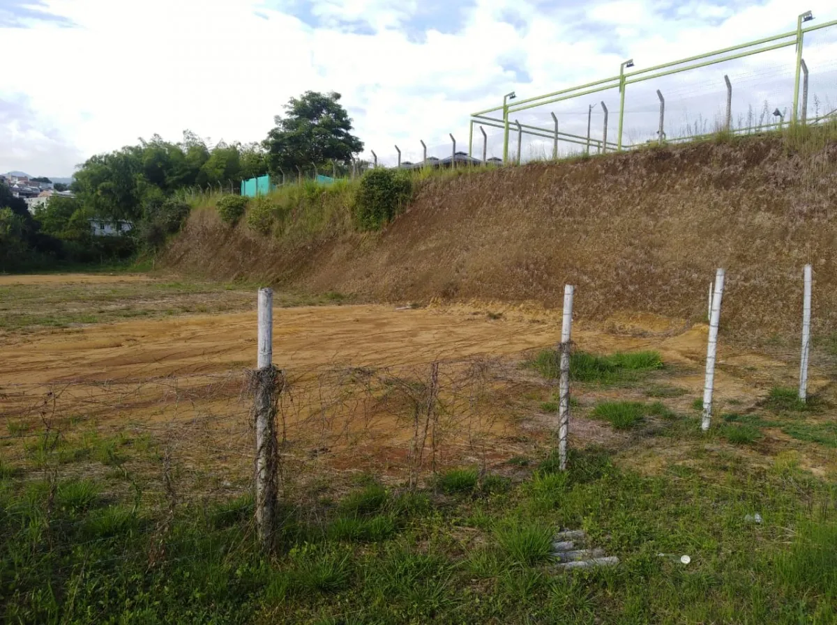 Lote en Venta en Avenida de las Américas, Pereira, 4680,0 m² (foto 4) — CREBI