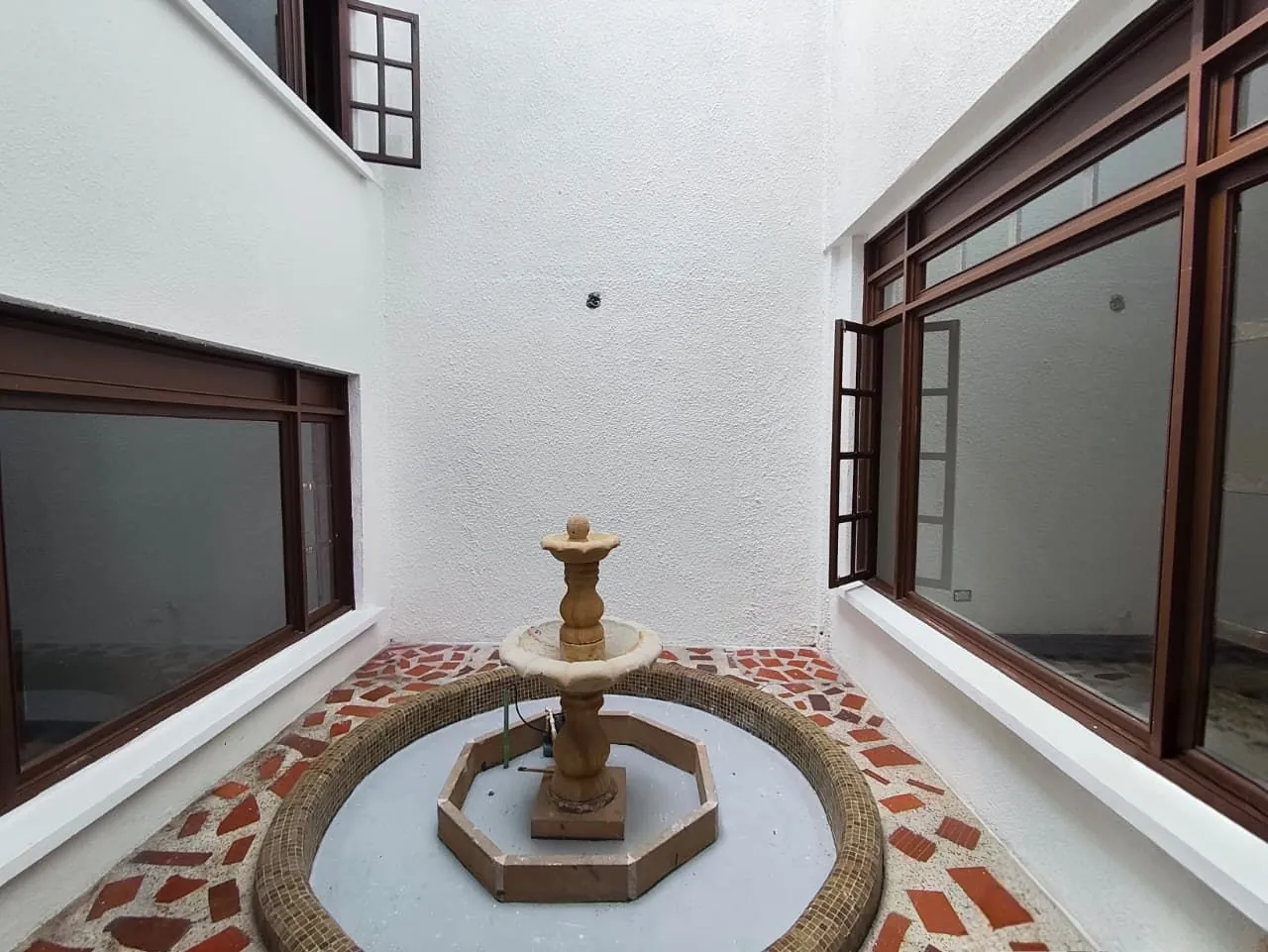 Local en Arriendo en Los Quimbayas, Pereira, 286,0 m² (foto 4) — CREBI