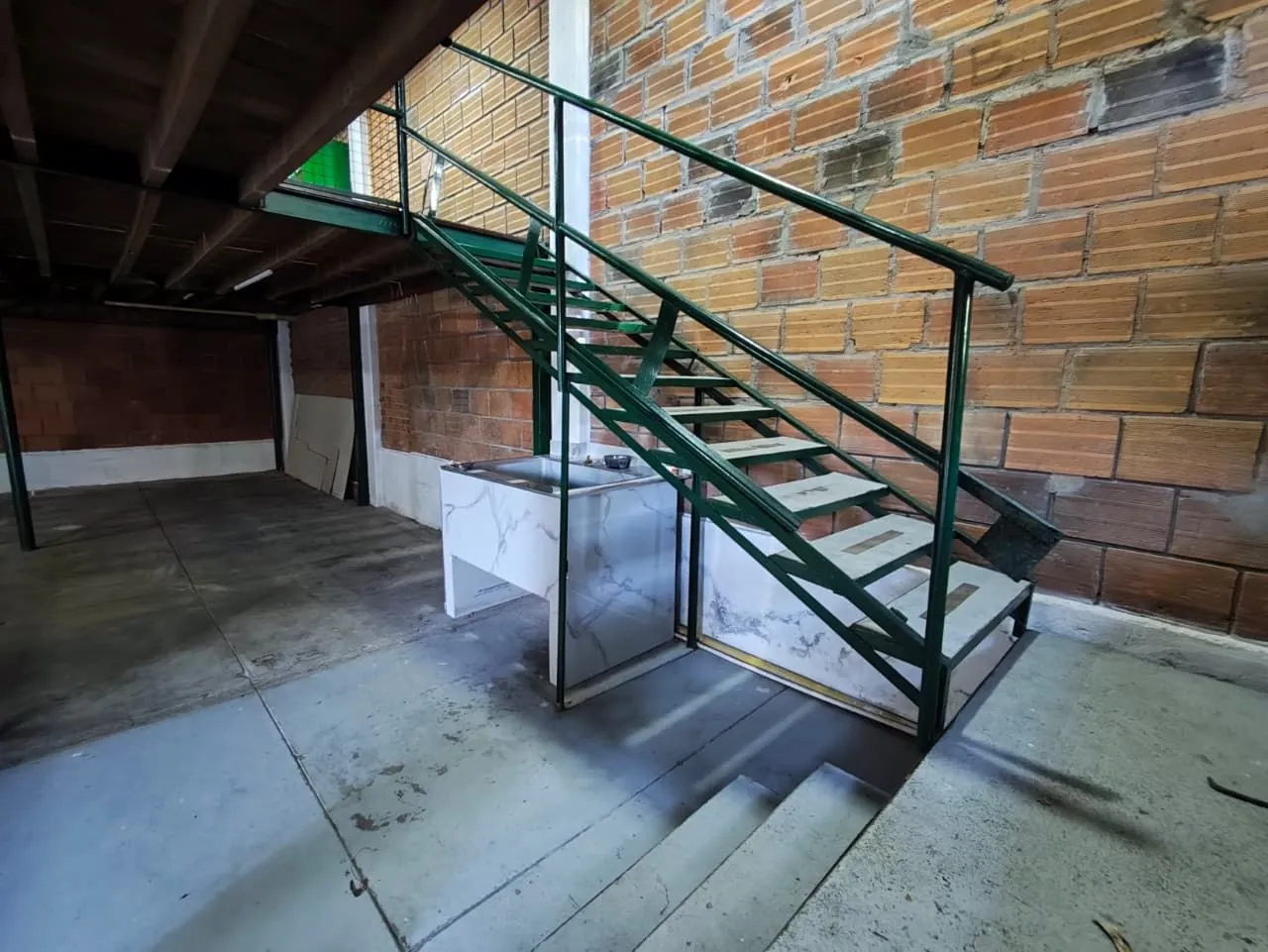 Bodega en Arriendo en Comuna Olímpica, Pereira, 166,0 m² (foto 4) — CREBI
