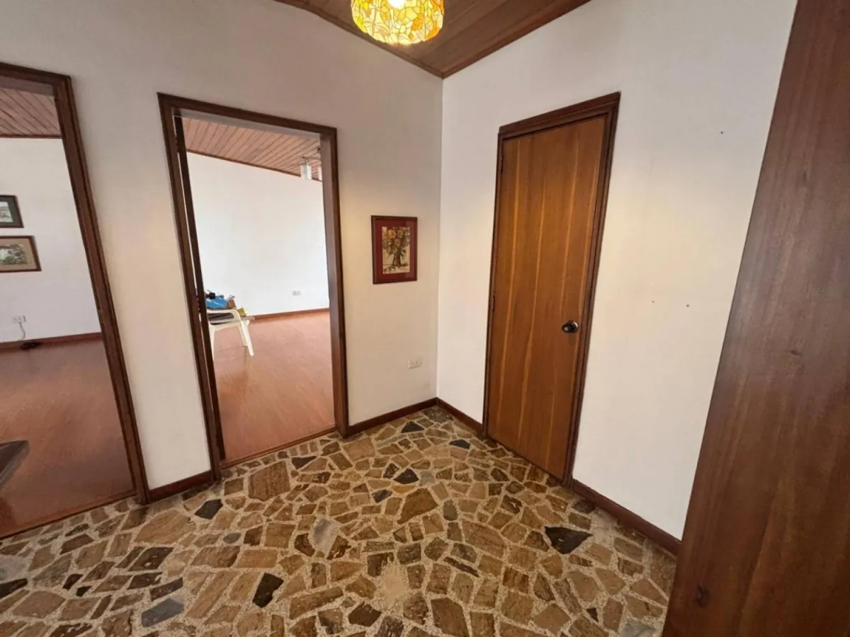 Local en Arriendo en Cambulos, Pereira, 218,0 m² (foto 3) — CREBI