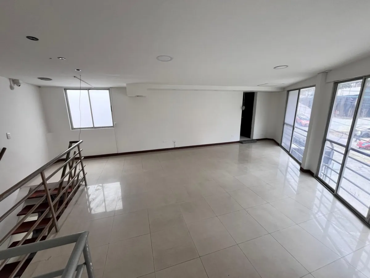 Local en Arriendo en San Jose Sur, Pereira, 80,0 m² (foto 4) — CREBI