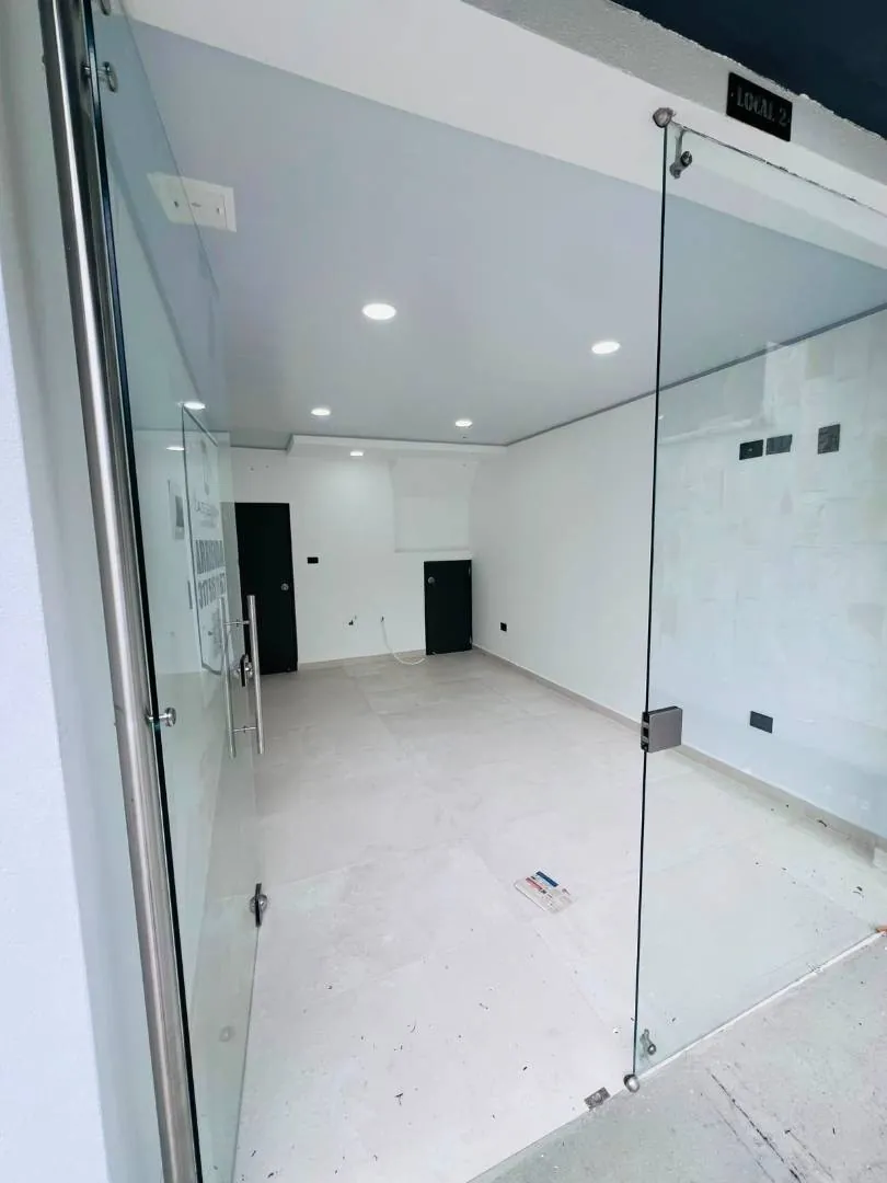 Local en Arriendo en Los Alpes, Pereira, 31,0 m² (foto 4) — CREBI