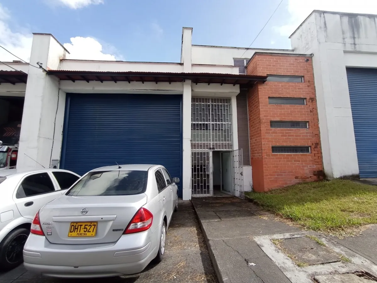 Bodega en Arriendo en Dosquebradas, 366,0 m² (foto 3) — CREBI