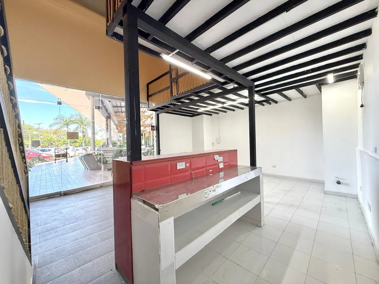 Local en Arriendo en San Jose Sur, Pereira, 43,0 m² (foto 4) — CREBI