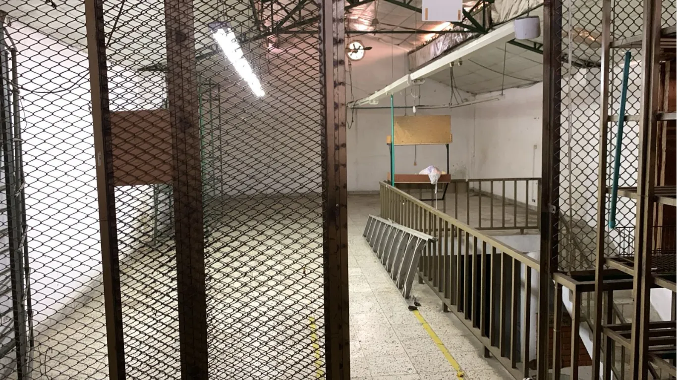 Bodega en Arriendo en Atanasio Girardot, Cali, 366,0 m² (foto 4) — CREBI