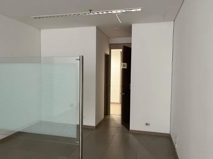 Oficina en Arriendo en Chipichape, Cali, 37,0 m² (foto 4) — CREBI