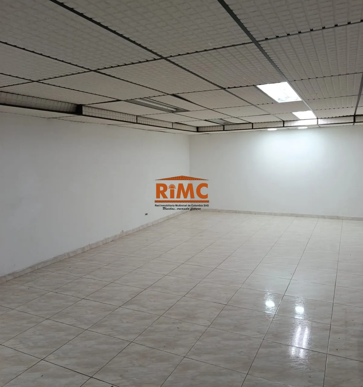 Bodega en Venta en Sector Plaza de Bolivar, Pereira, 80,0 m² (foto 2) — CREBI