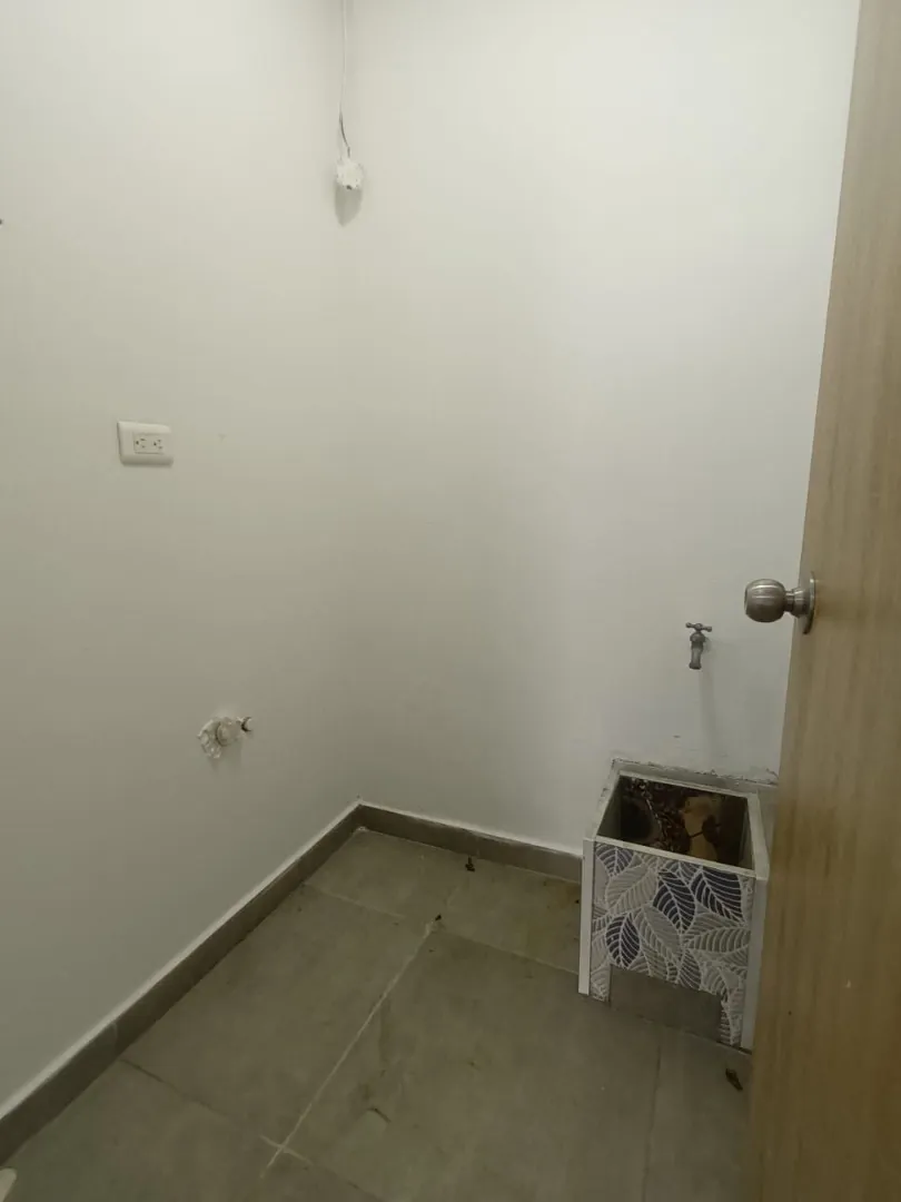 Local en Arriendo en Sector Plaza de Bolivar, Pereira, 70,0 m² (foto 6) — CREBI