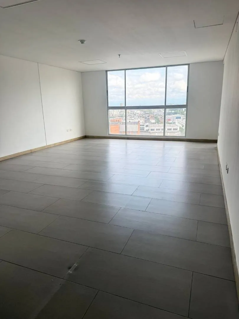 Oficina en Arriendo en San Jose Sur, Pereira, 45,0 m² (foto 4) — CREBI