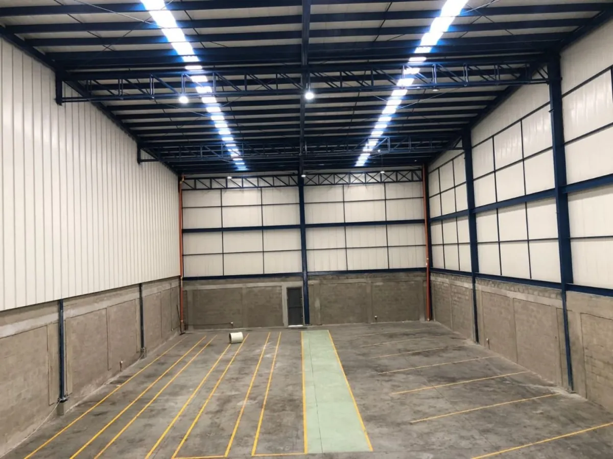 Bodega en Arriendo en Tribunas Corcega, LA GRANJA, 640,0 m² (foto 5) — CREBI