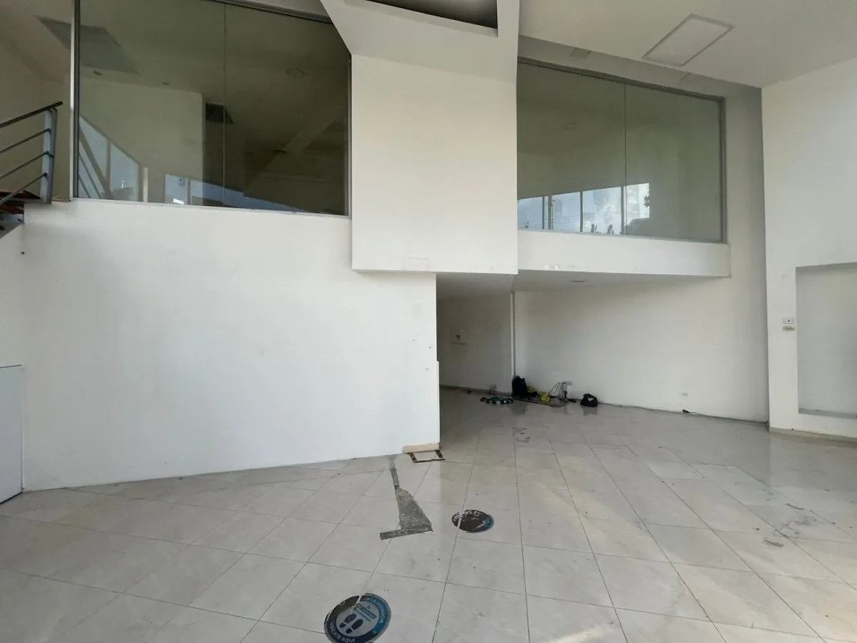 Local en Arriendo en La Ensenanza, Pereira, 140,0 m² (foto 5) — CREBI
