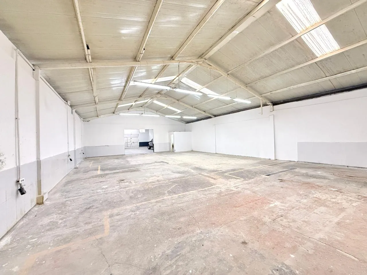 Bodega en Arriendo en Tribunas Corcega, Pereira, 350,0 m² (foto 5) — CREBI