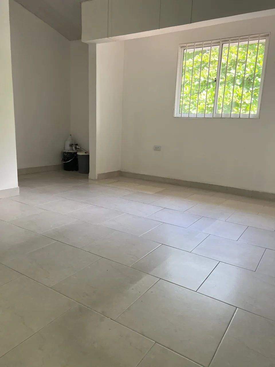 Local en Arriendo en Urbanización Tequendama, Cali, 164,0 m² (foto 5) — CREBI