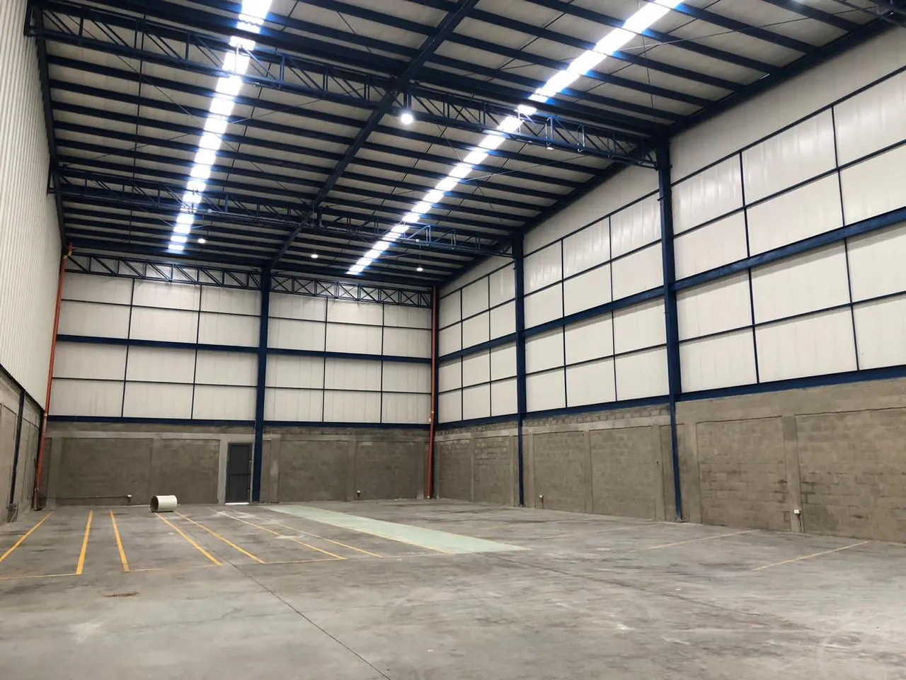 Bodega en Arriendo en Tribunas Corcega, Brisas Del Condina, 640,0 m² (foto 5) — CREBI
