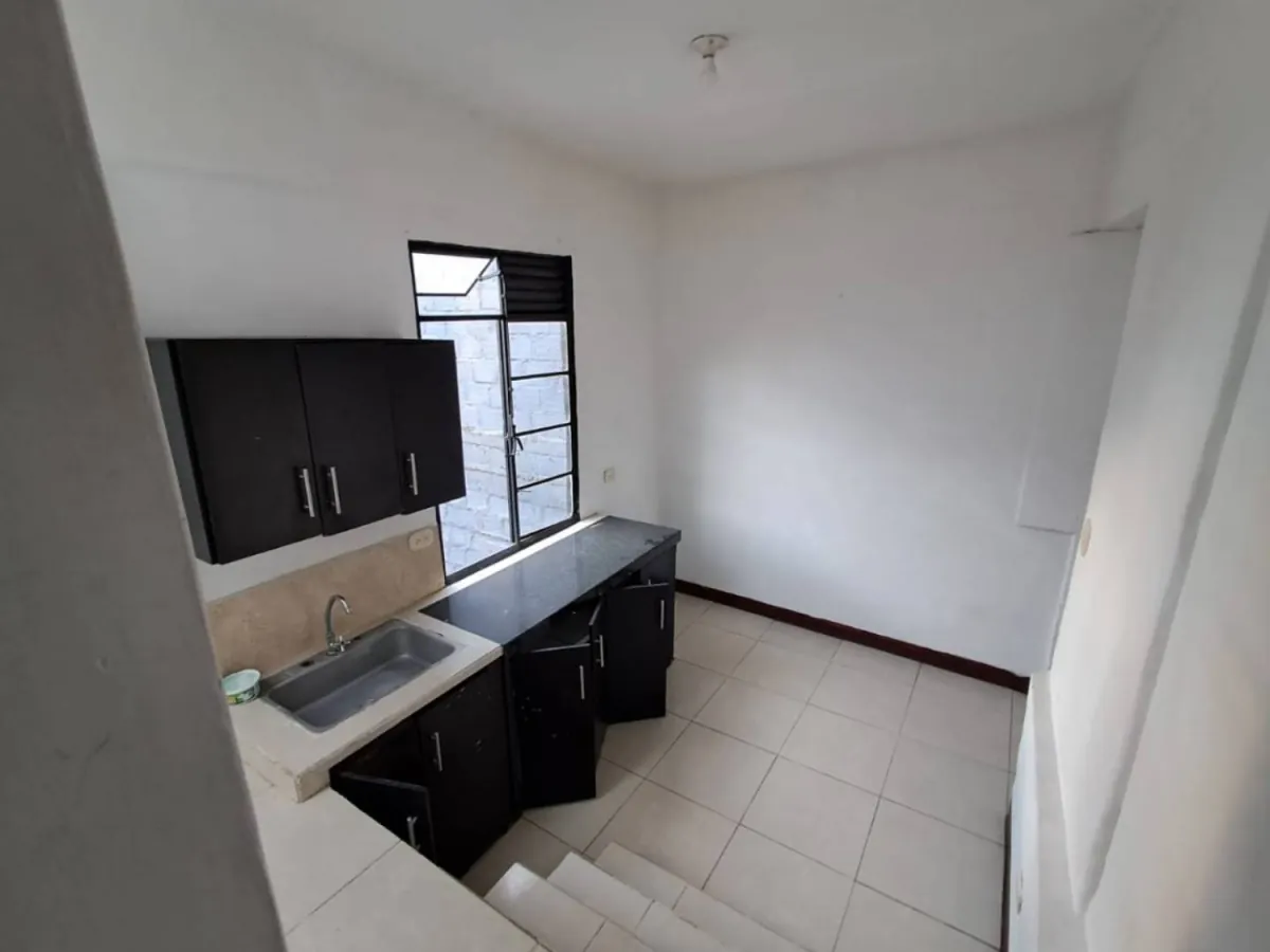 Local en Arriendo en Kennedy, Pereira, 60,0 m² (foto 4) — CREBI