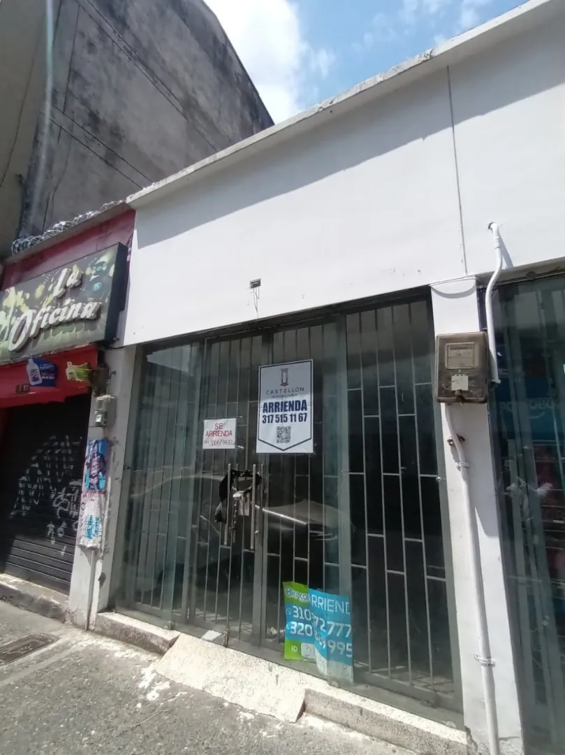 Local en Arriendo en Sector Plaza de Bolivar, Pereira, 70,0 m² — CREBI