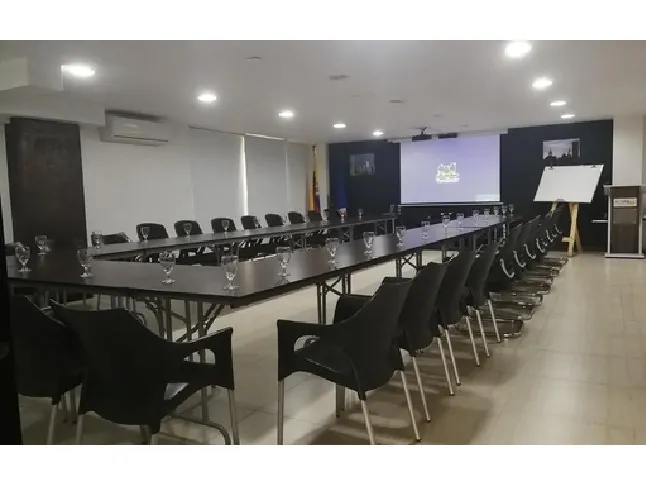 Hotel en Venta en Granada, Cali, 2553,0 m² (foto 7) — CREBI