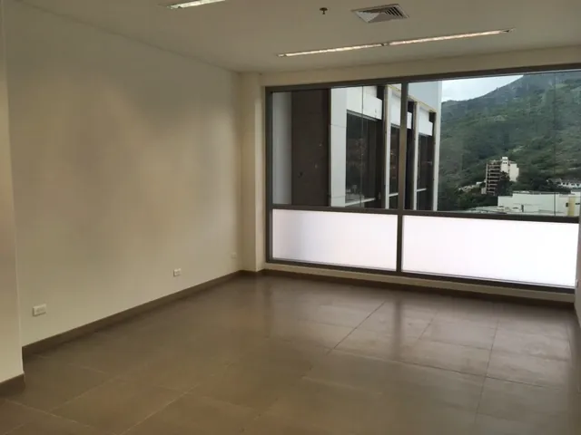 Oficina en Venta en Chipichape, Cali, 63,0 m² (foto 6) — CREBI